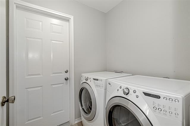 Building Photo - 6103 Twinhill Dr