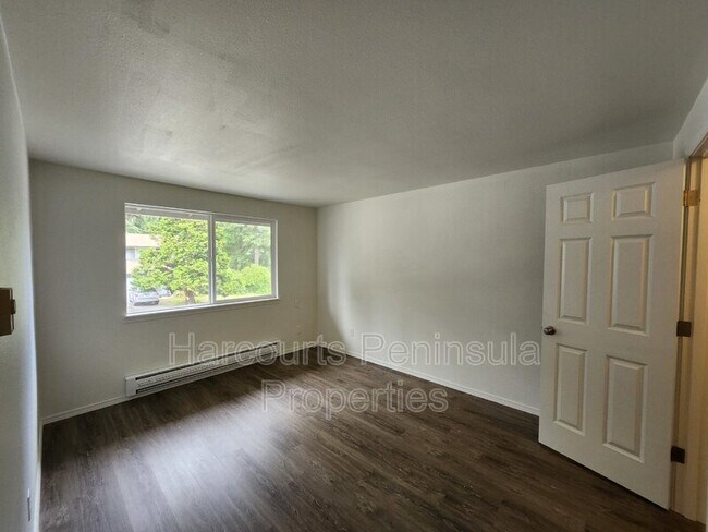 Building Photo - 3234 SE Goldmaur Ct