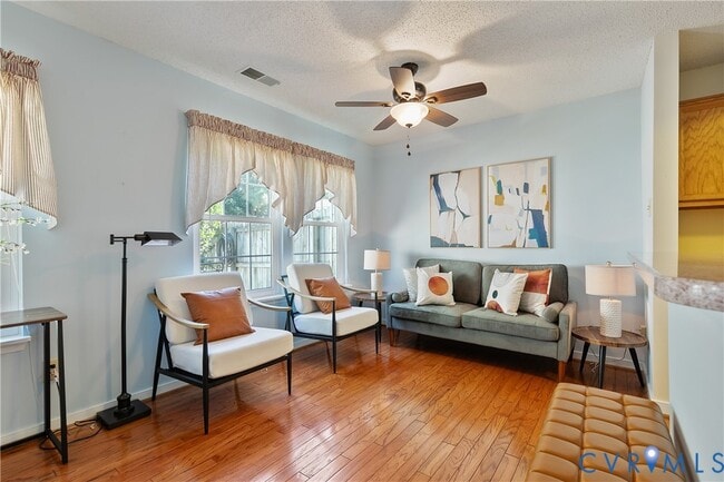 Building Photo - 2904 Sara Jean Terrace