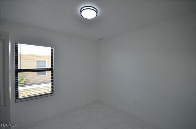 Building Photo - 2188 Barker Blvd