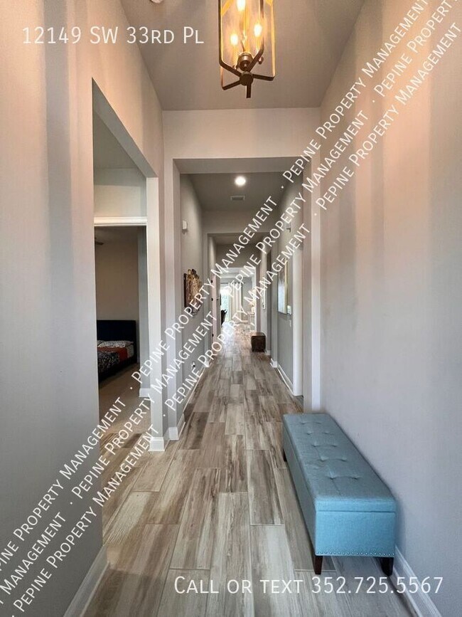 Building Photo - 12149 SW 33rd Pl