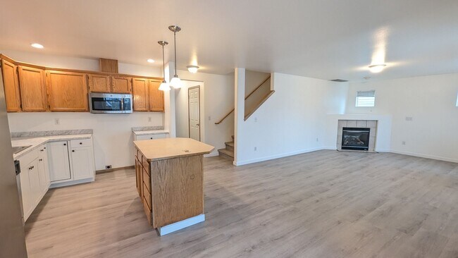 Building Photo - 2704 140th Pl SW