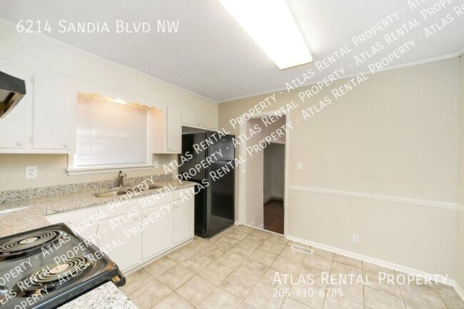 Building Photo - 6214 Sandia Blvd NW