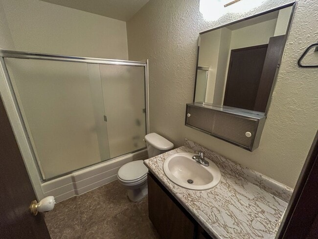 Building Photo - 951 Jamieson Ct