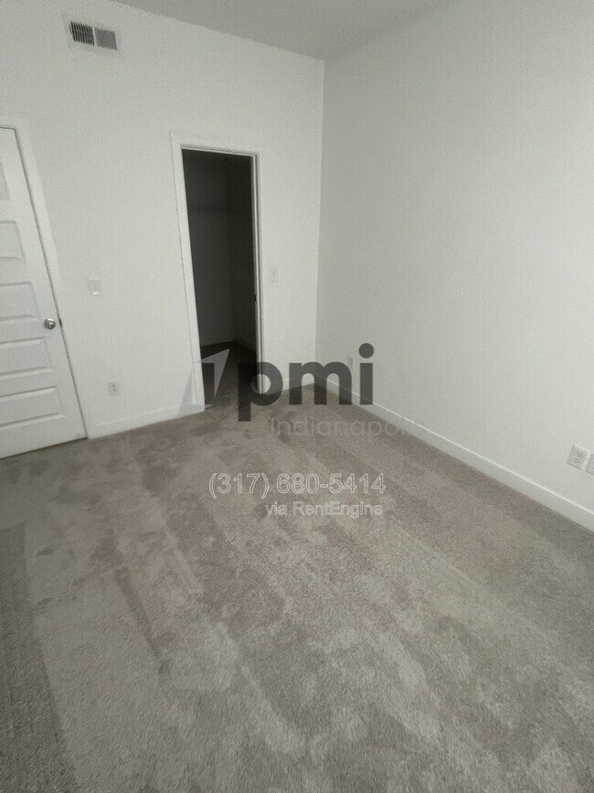 Building Photo - 10819 Gates Crk Dr