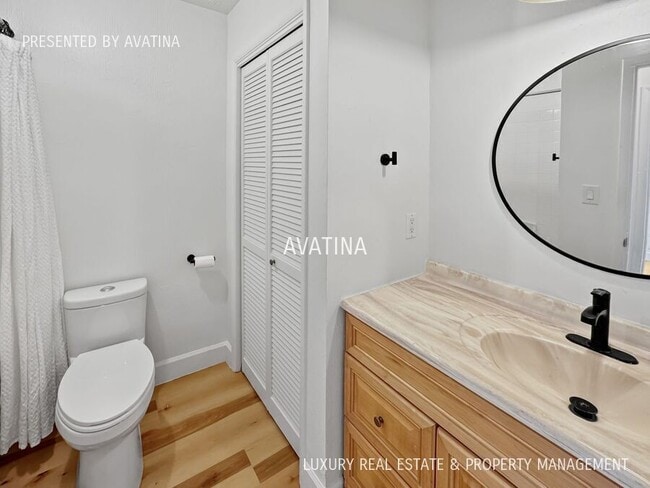 Building Photo - 355 Aoloa St