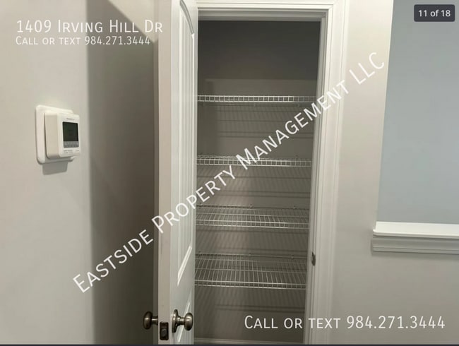 Building Photo - 1409 Irving Hl Dr