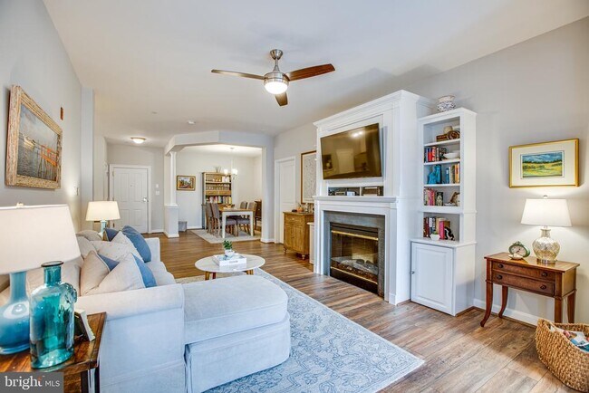 Building Photo - 500 Belmont Bay Dr