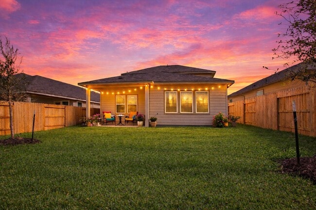 Building Photo - 422 Gram Hl Dr