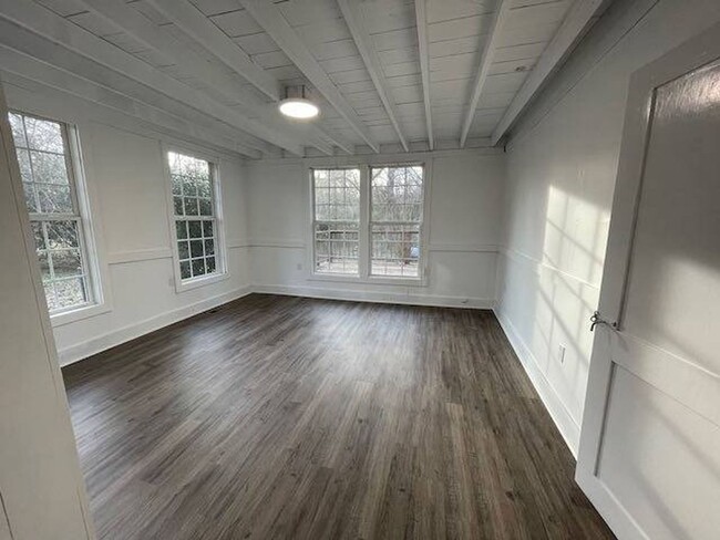 Building Photo - House for rent in Harris County