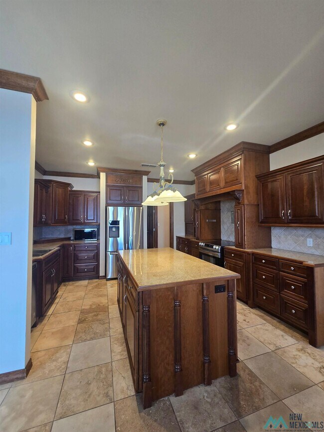 Building Photo - 108 Savannah Ct