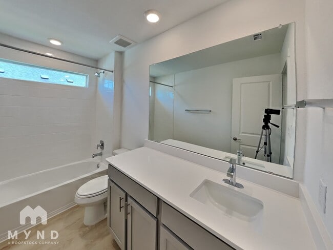 Building Photo - 2813 Caleb Asher Lp