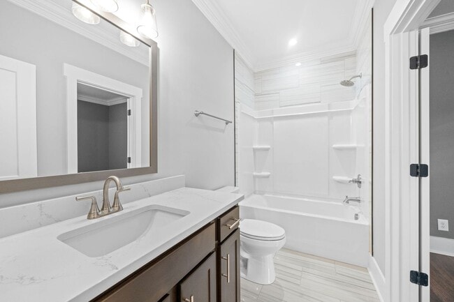 Building Photo - Pet Friendly in Sango!
