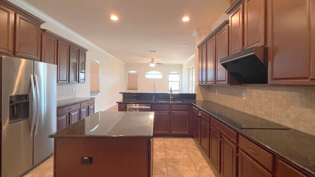 Building Photo - 10907 Mobberley Cir