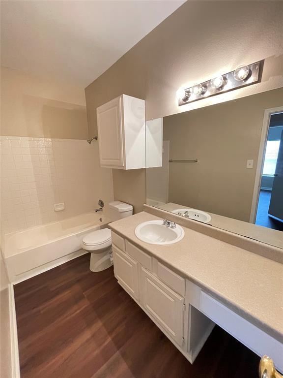 Building Photo - 12166 Metric Blvd