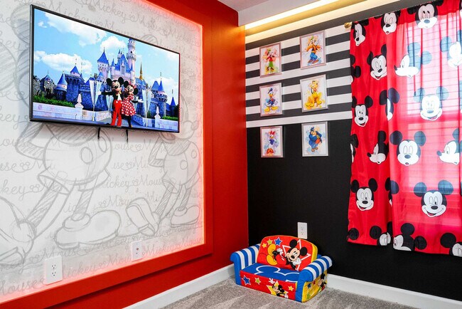 Building Photo - 4383 Scene Ln