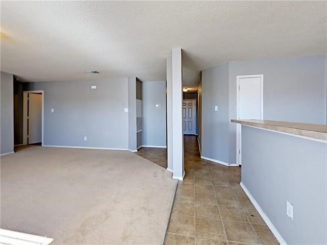 Building Photo - 9957 George Washington Dr