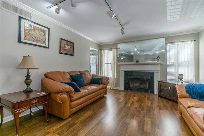 Building Photo - 1316 Old Hammond Chase