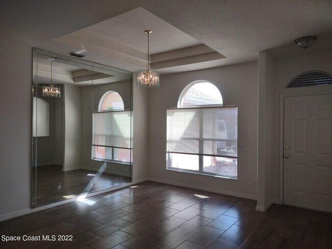 Building Photo - 1792 Ladderback Ct