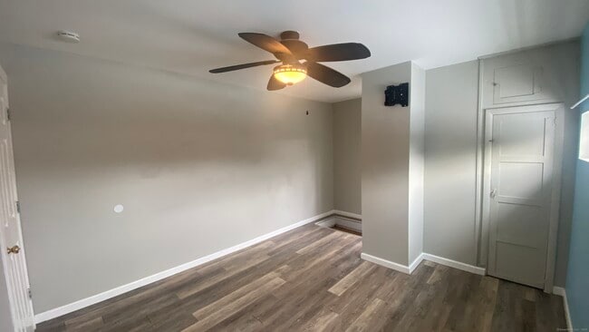 Building Photo - 66 New Litchfield St