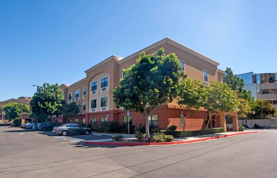 Primary Photo - Furnished Studio-San Diego - Mission Valle...