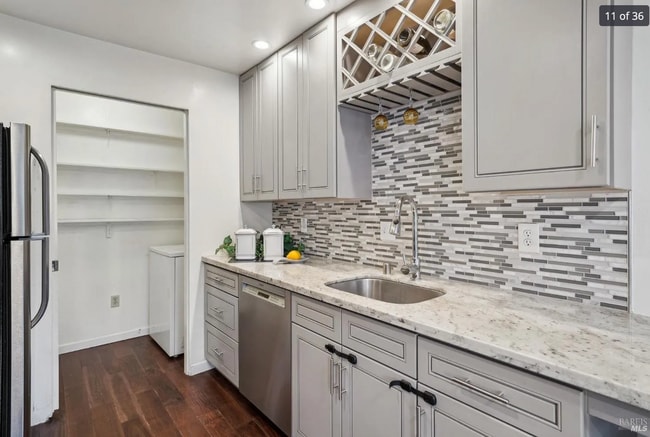 Building Photo - Gorgeous Condo in Dominican Hills w/ Commu...