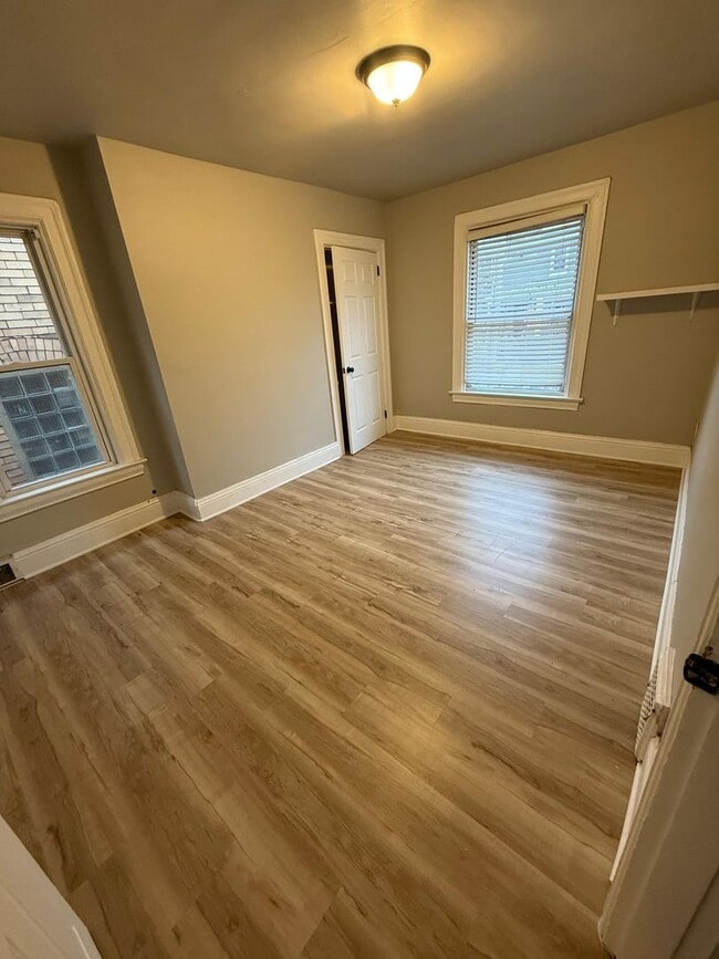 Building Photo - 3 Bedrooms 1 bath home for RENT!