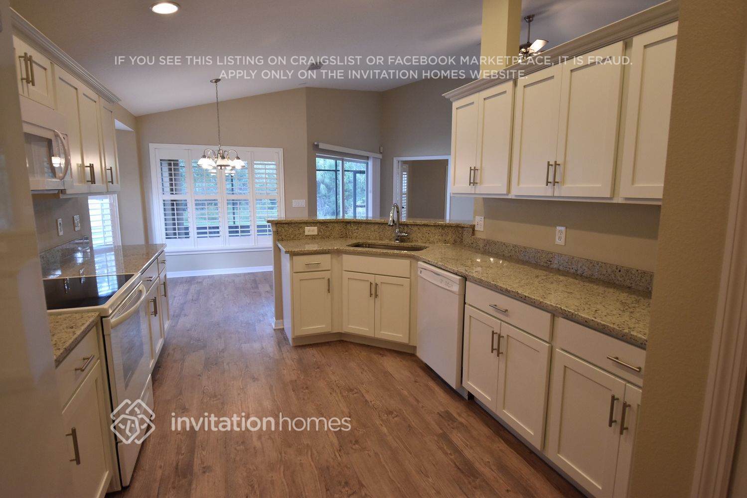 Building Photo - 16422 Cedar Run Dr