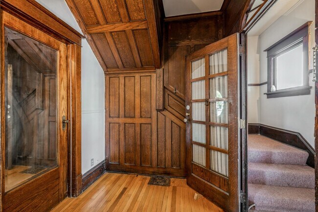 Building Photo - 3714 Grand Blvd