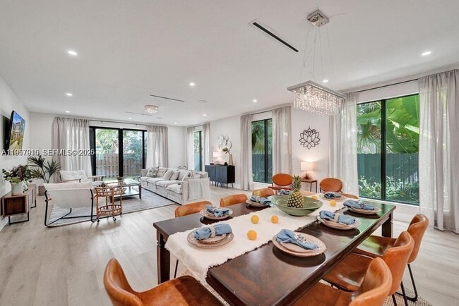 Building Photo - 1101 NE 16th Terrace