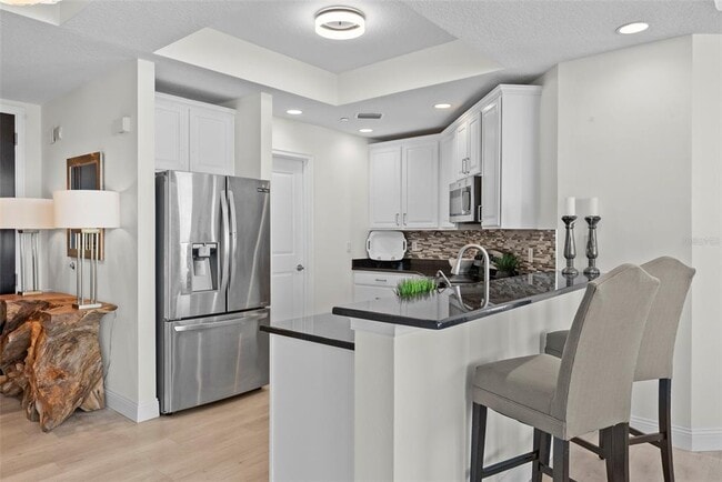 Building Photo - 449 S 12th St