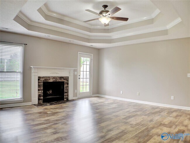 Building Photo - 109 Marysa Dr