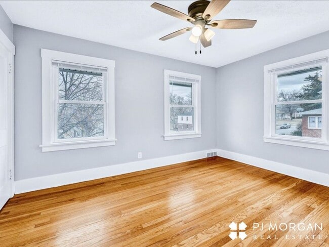 Building Photo - 802-804 N 48th Street