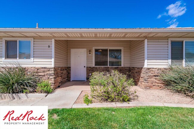 Building Photo - Spacious 3-Bed, 2-Bath Ivins Townhome – Do...