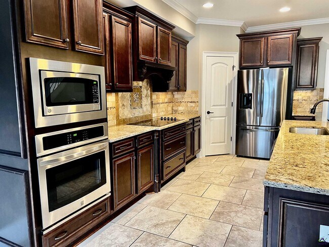 Building Photo - 609 Cannock Ct