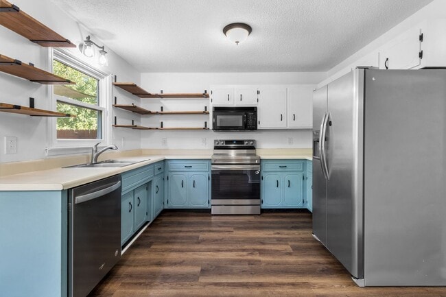 Building Photo - 383 Bosca Ct