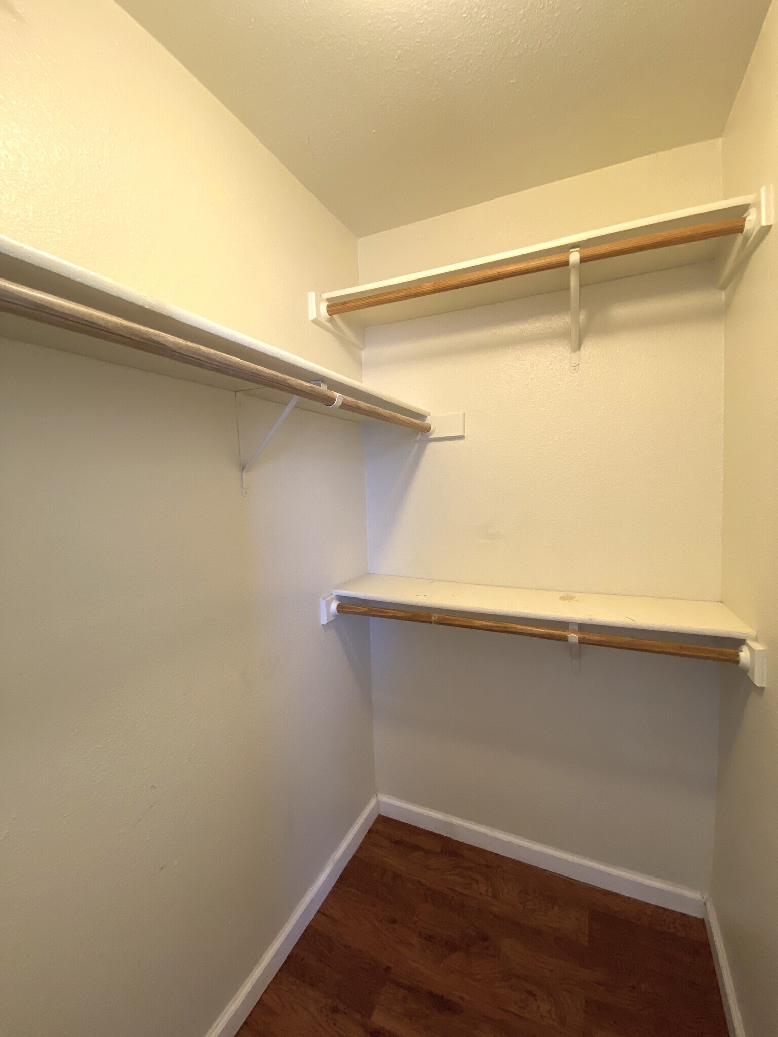 Building Photo - 1706 Windward Dr