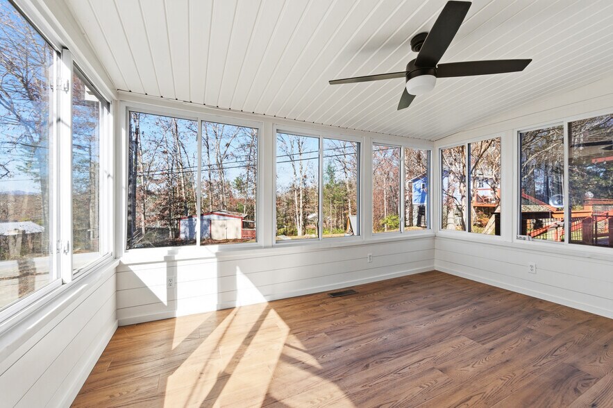 Building Photo - 23 Salem Rd