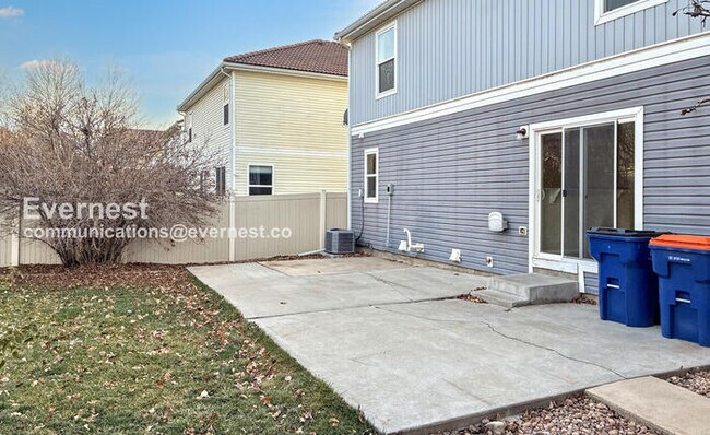 Building Photo - 3907 Heatherwood Cir