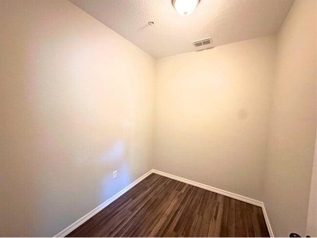 Building Photo - 3601 Cypress Gardens Rd