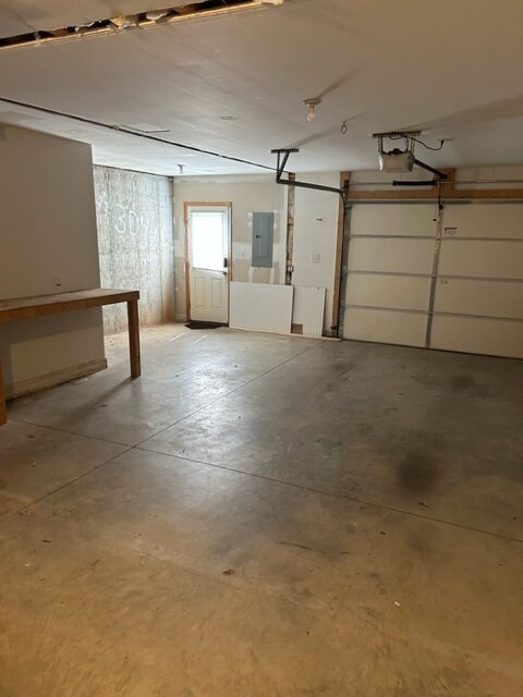 Building Photo - 1002 Enterprise Dr