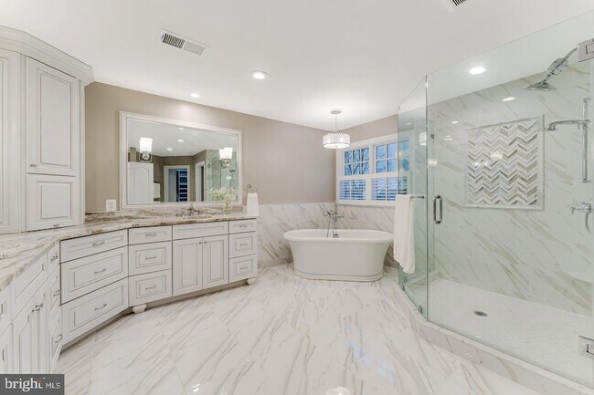 Building Photo - 7814 Crownhurst Ct