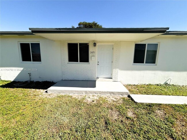 Primary Photo - 3 bedroom in Miami FL 33147