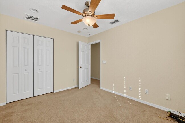 Building Photo - 2245 Portsmouth Ln