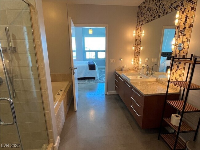 Building Photo - 200 Hoover Ave