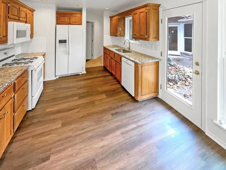 Building Photo - 11708 Hollyrock Dr