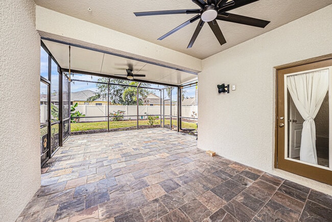 Building Photo - 1843 Mira Lago Cir