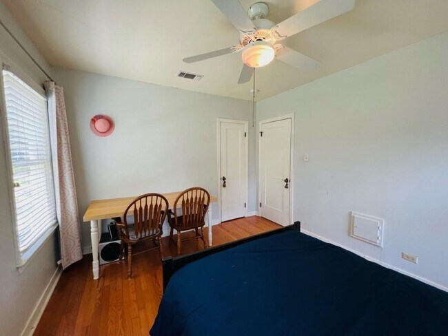 Building Photo - 2514 Southgate Blvd