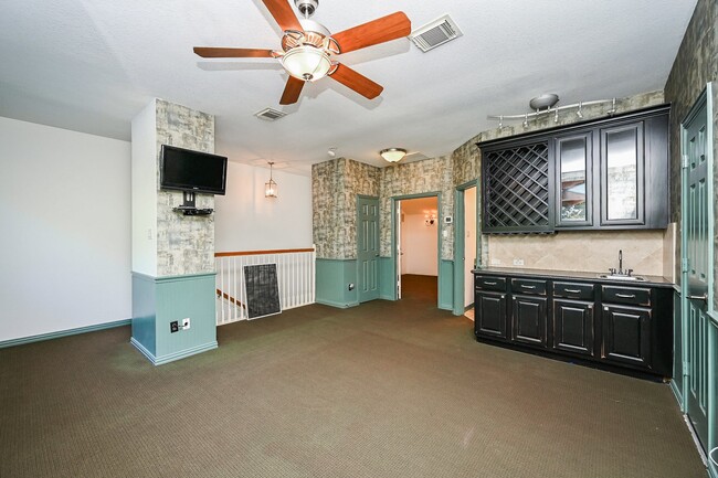 Building Photo - 7431 Baldwin Crossing