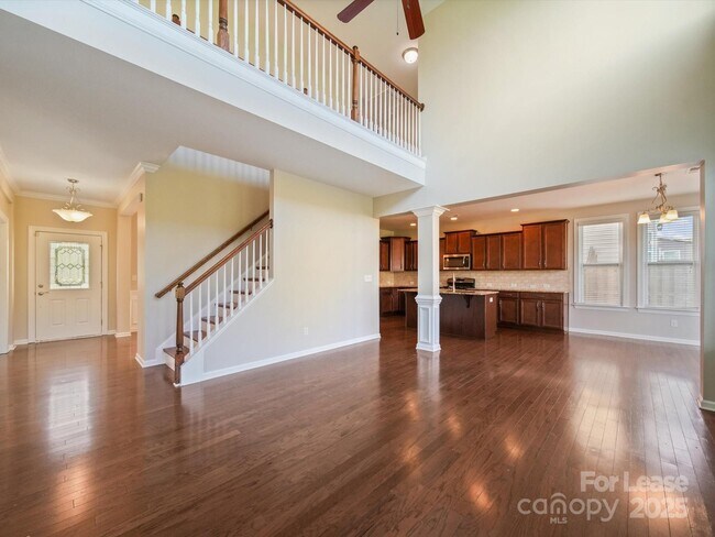 Building Photo - 10205 Falling Leaf Dr NW